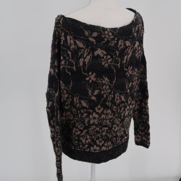 Free People Black and Brown Pullover Floral Sweater Zipper Detail Size XS - Picture 7 of 9